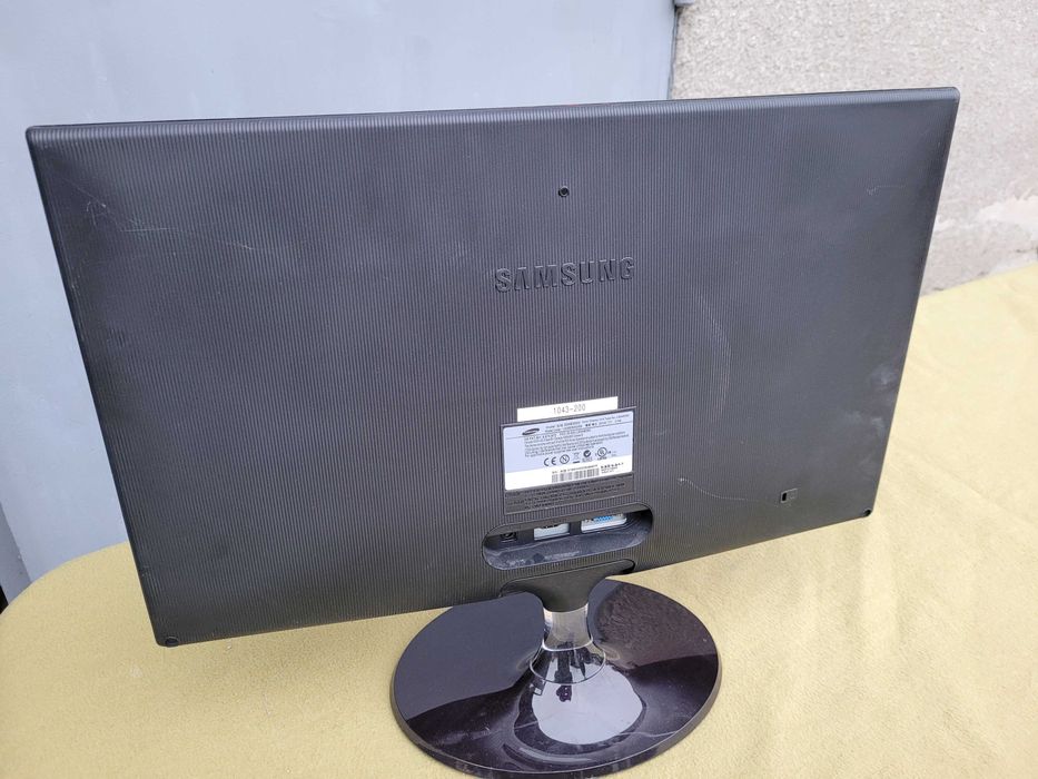 Monitor Samsung S24B350