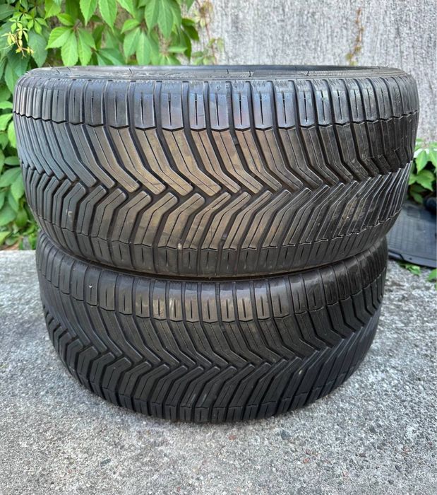 225/40/18 Michelin Climacross