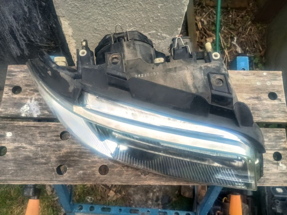 Audi A4 b5 Lift fl lampa przednia prawa Depo