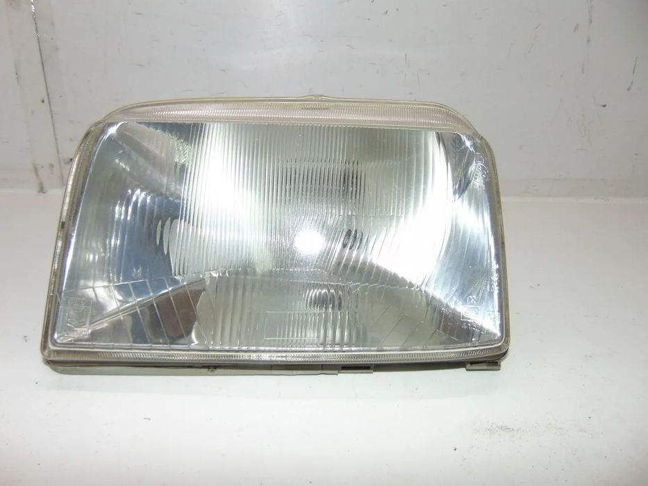 Renault super 5 farol