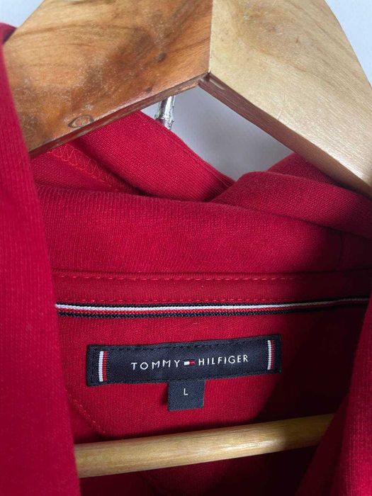 Tommy hilfiger чоловіче червоне худі , кофта з капюшоном