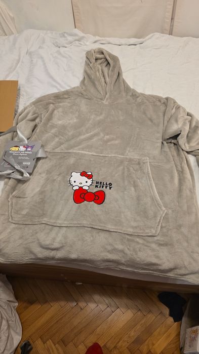 Kocobluza hello kitty
