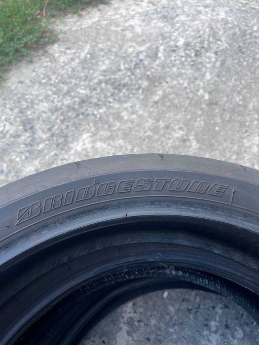 Мотошина Bridgestone Battlax BT016 F 120/70 R17 гума мото