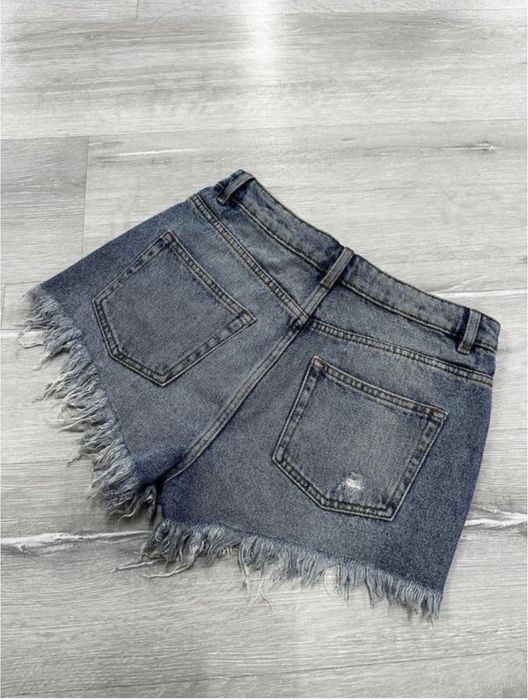 Шорти джинсовые новые cropp