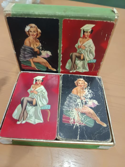 Baralho de Cartas Vintage Pin-Up Arrco Duratone (Anos 50) - Caixa Dupla