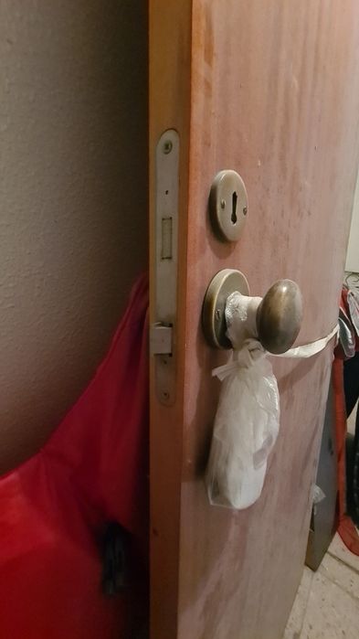 Porta interior de casa