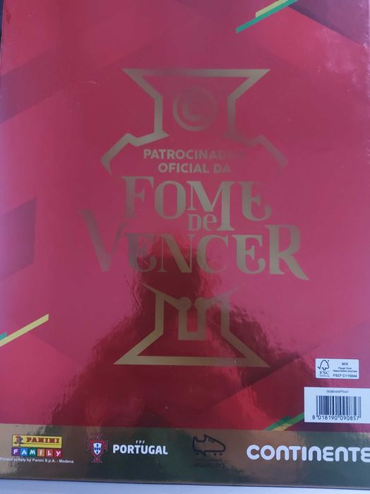 Caderneta completa Fome de Vencer 2018