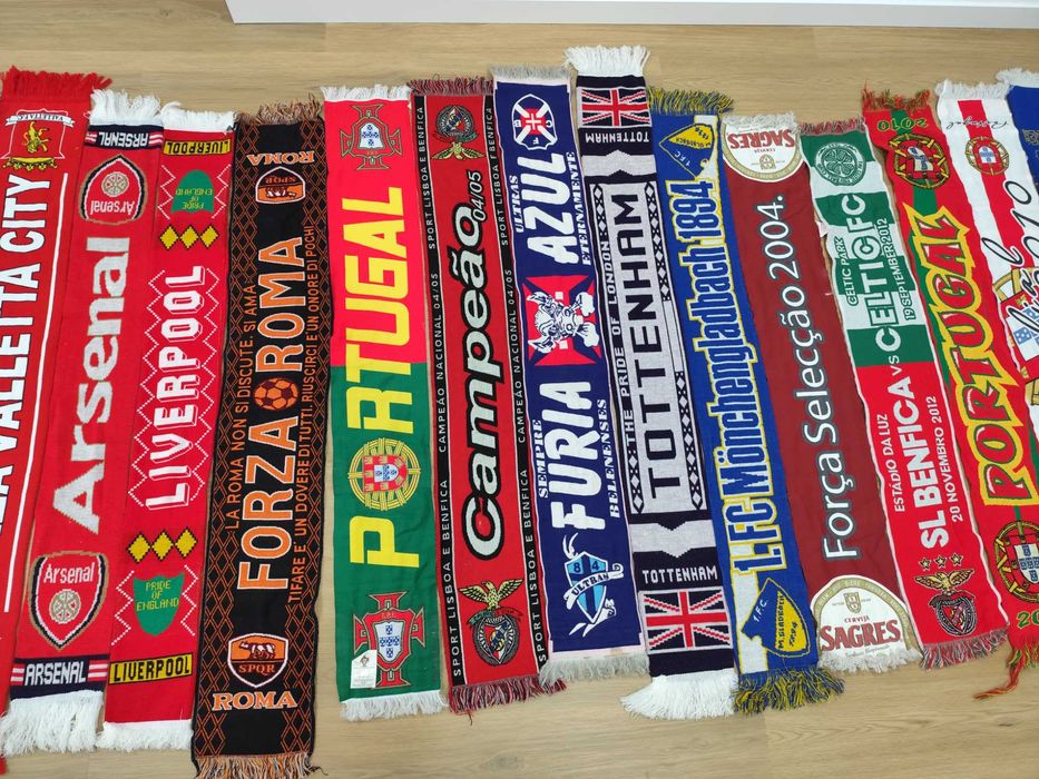 Cachecóis vários clubes