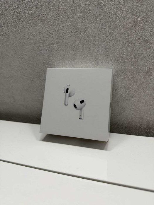 Apple AirPods 3 gen MagSafe Case