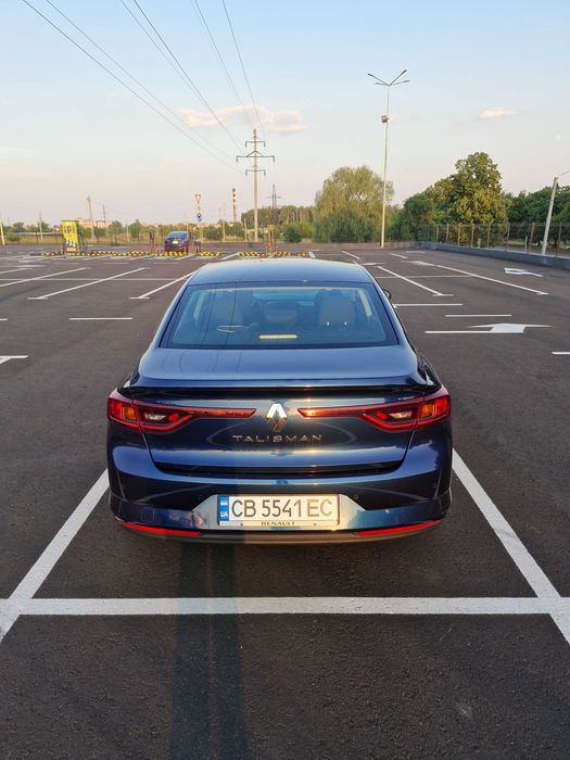 автомобіль  Рено Талісман