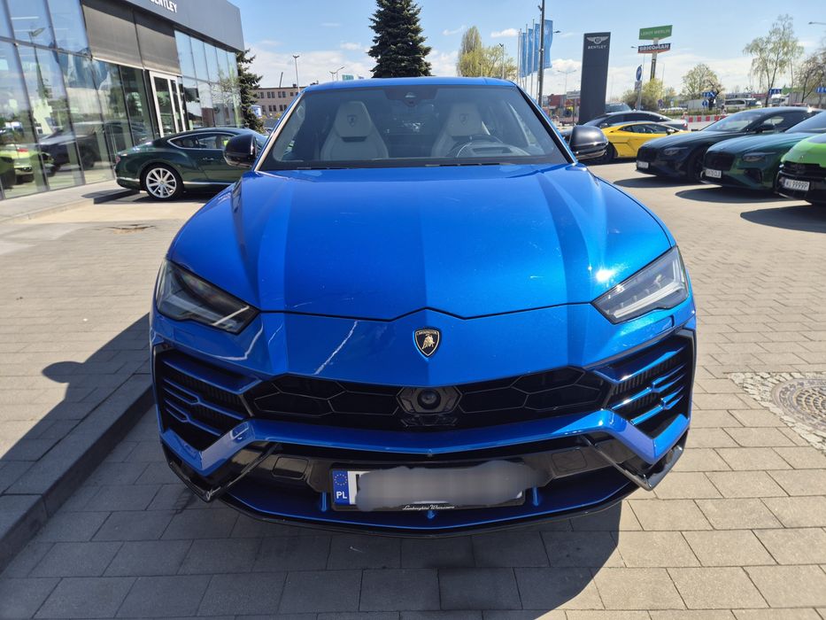 Samochód do ślubu Lamborghini URUS V8 4.0 Benzyna 800km  Tarnów