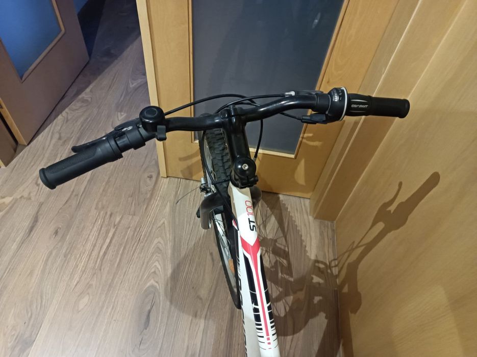 Bicicleta RockRider 100 24"