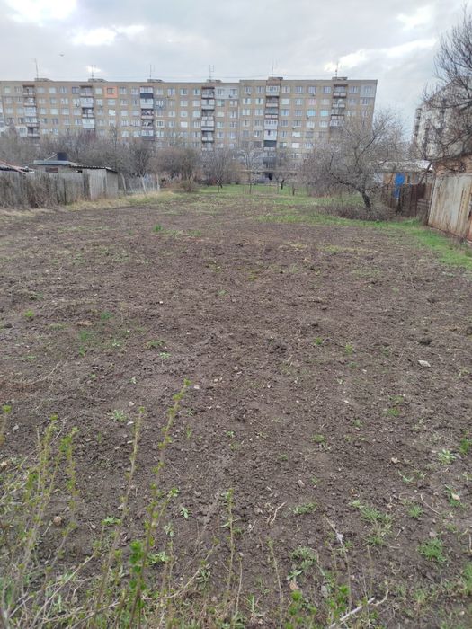 Продається земельна ділянка під забудову