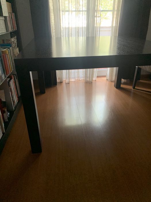 Mesa de sala de jantar (só mesa)