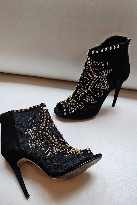 Zara botki bez palców złote nity roz 41