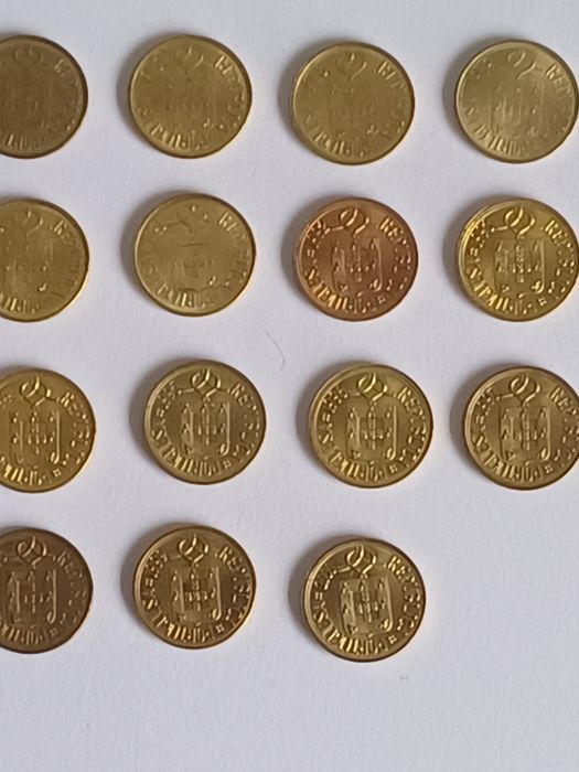 Portugal - Conjunto de 15 moedas de 1 escudo do ano de 1986 a 2000
