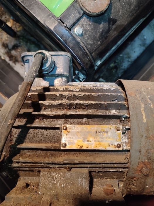 Продам електродвигун