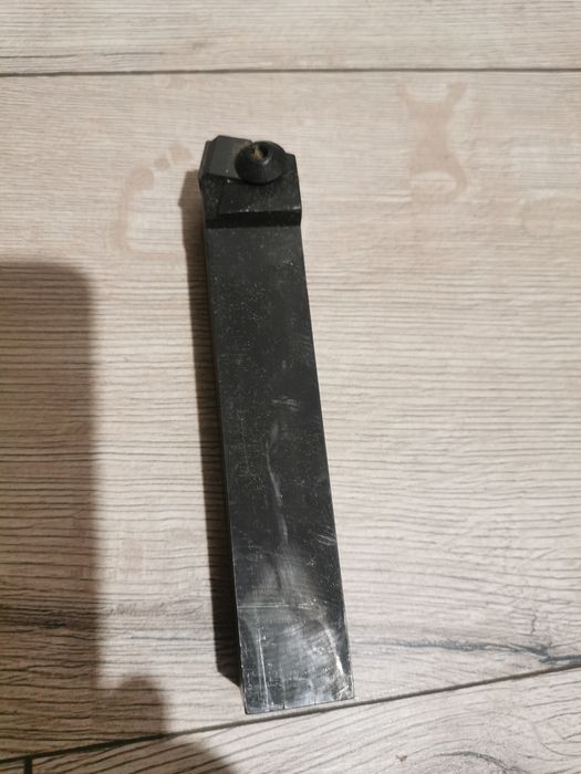 Nóż tokarski 25x25