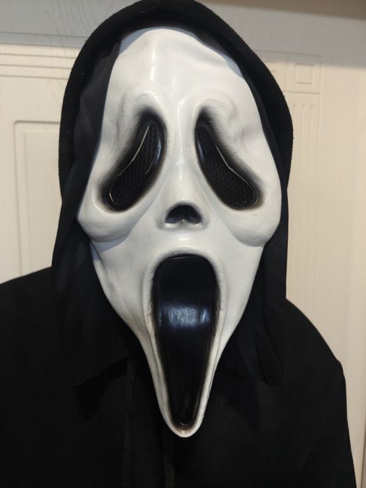 Маска на хэллоуин ghost face крик латекс
