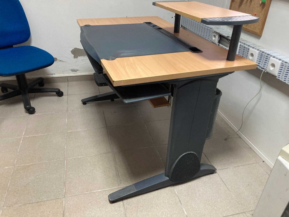 Secretária escritório