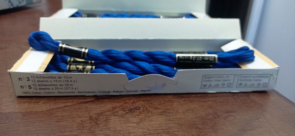 Linhas bordados - DMC perlé 5