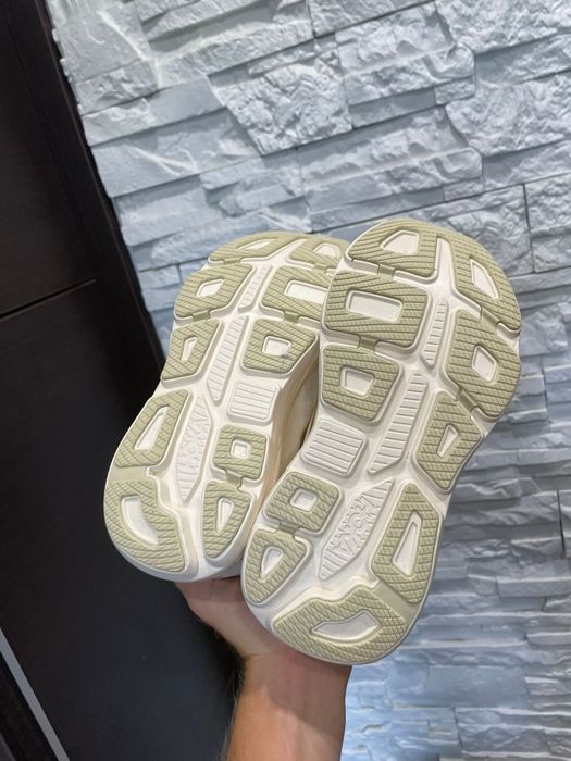 Hoka Bondi 9 rozmiar 38