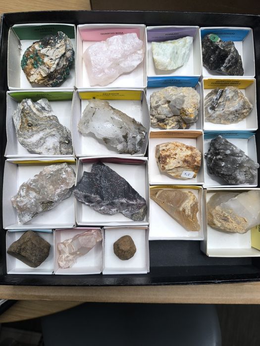 Conjunto de minerais