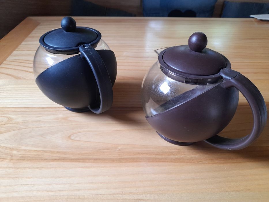 Dzbanuszki do parzenia herbaty