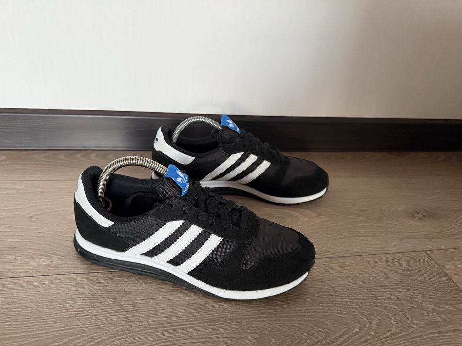 Кросівки adidas 41 розмір