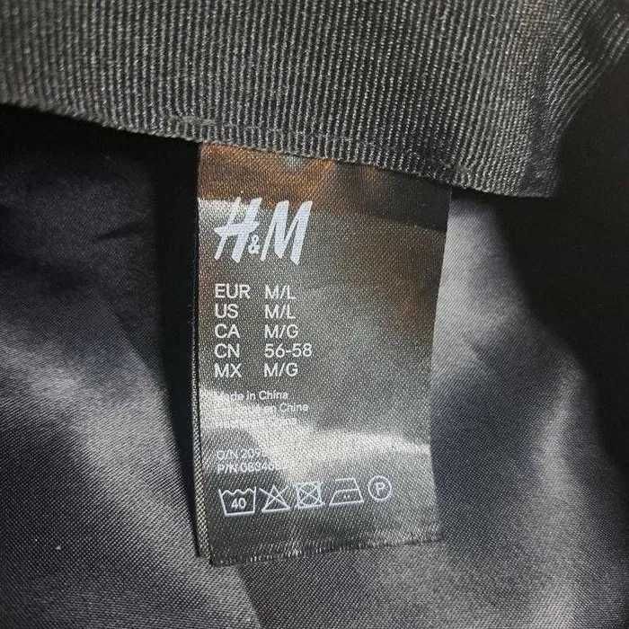 Тепла кепка, кепі, шапка H&M, розмір M/L (56-58 см).