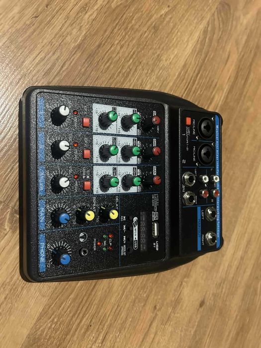 Nowy mikser audio 4-kanałowy  + efekty - idealny do streamów i nagrań