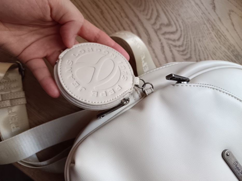 Рюкзак бежевий Pepe jeans