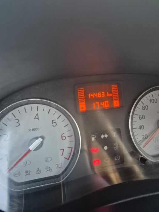 Авто Dacia Logan ИДЕАЛ