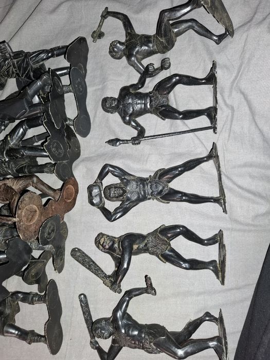 Солдатики оловяные ,разные ссср