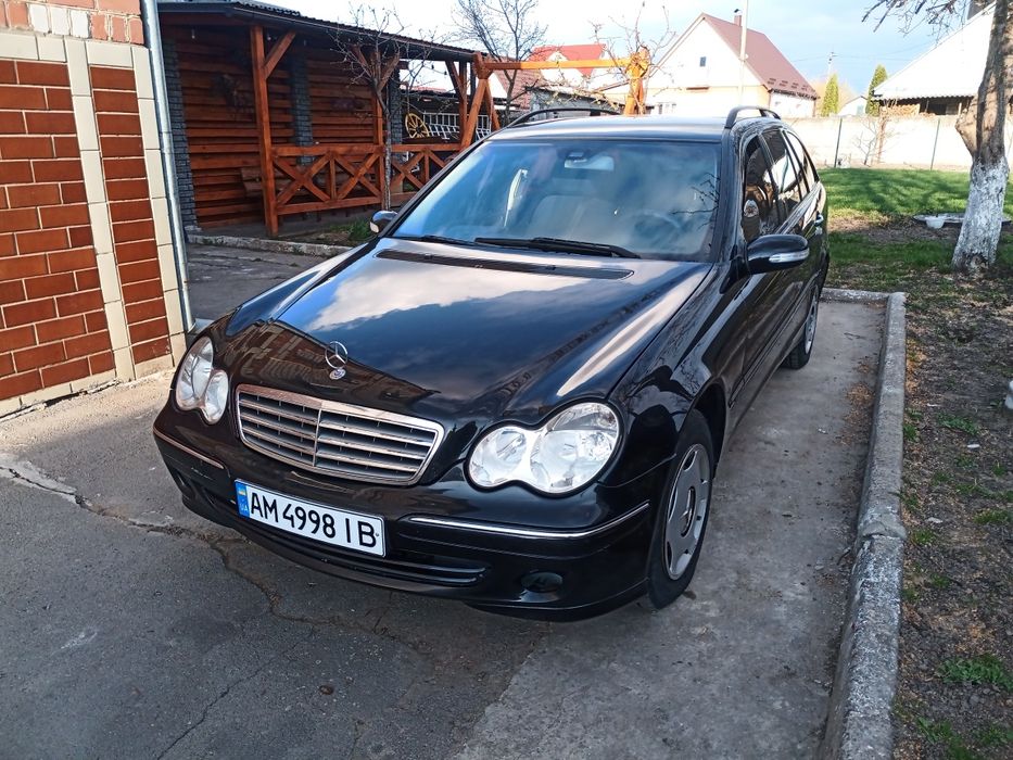Мерседес s220 автомат 2.2 диз