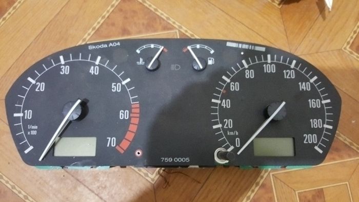 Панель,Щиток приборов Skoda,AUDI,Volkswagen,SEAT.