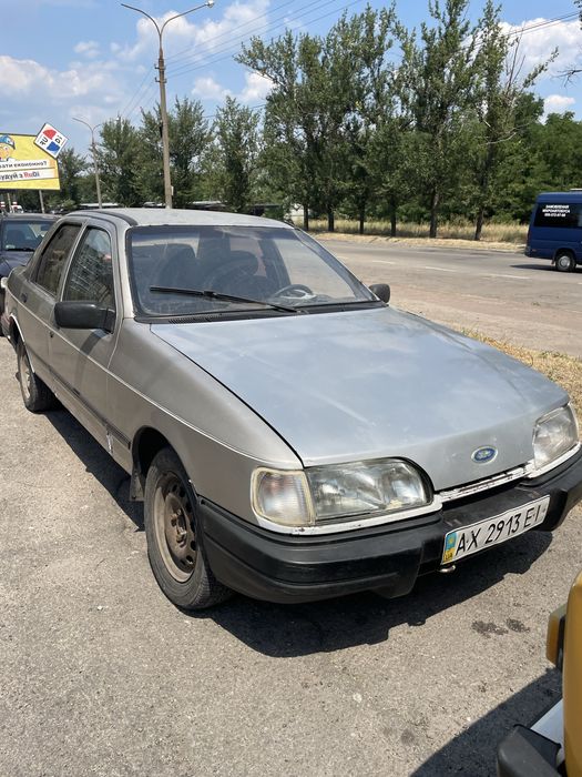 Ford sierra 1,8 газ/бенз на ходу
