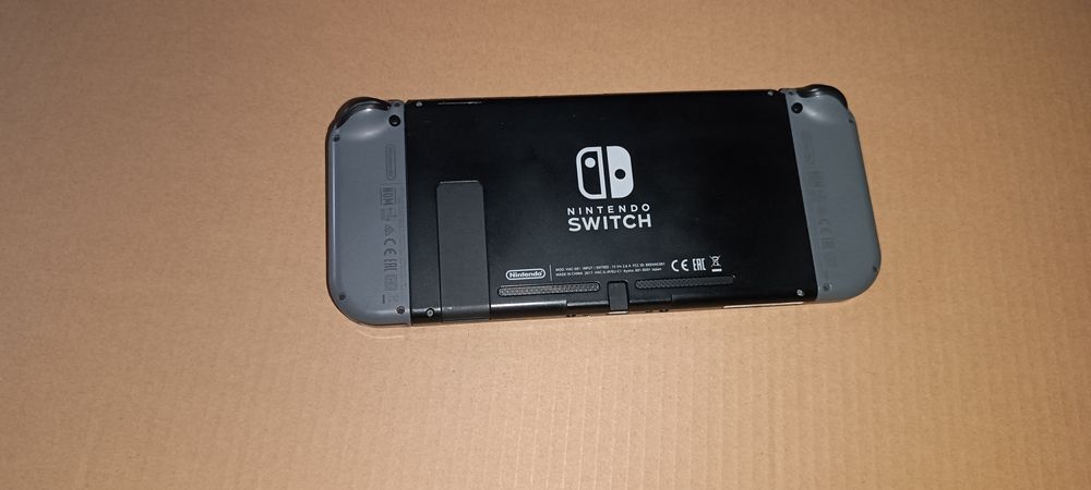 Nintendo switch preta
