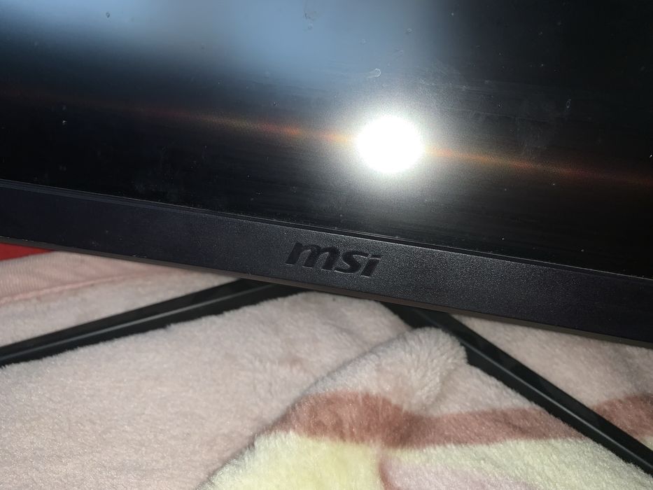 MSI monitor czarny zakrzywiony 3EA21