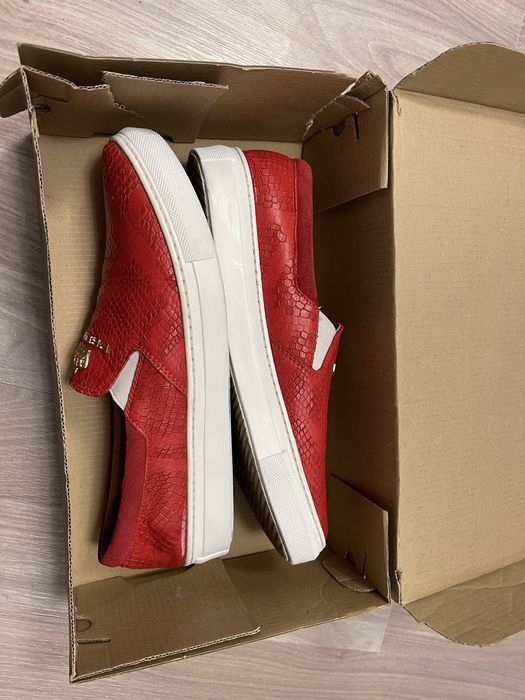 Продам кожаные мокасины