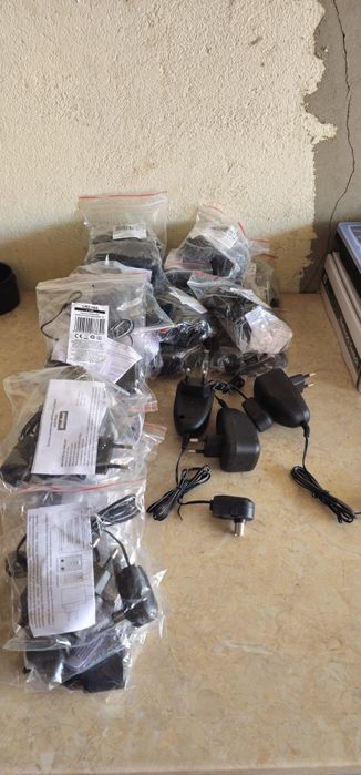 Pakiet zasilaczy antenowych 12v/0.1A 1.2W