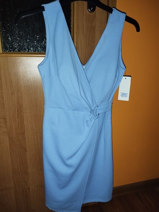 Sukienka elegancka kopertowa 36/38/40