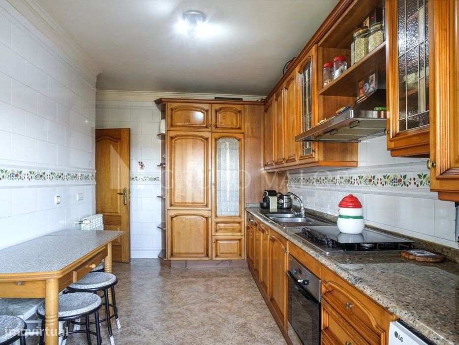 Apartamento T2+1 na Tapada das Mercês — Algueirão-Mem Martins, Lisboa