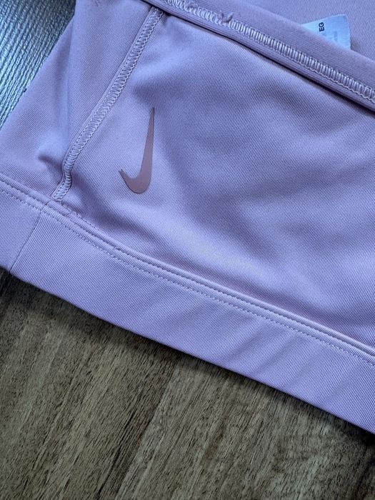 Top sportowy Nike pudrowy róż XL