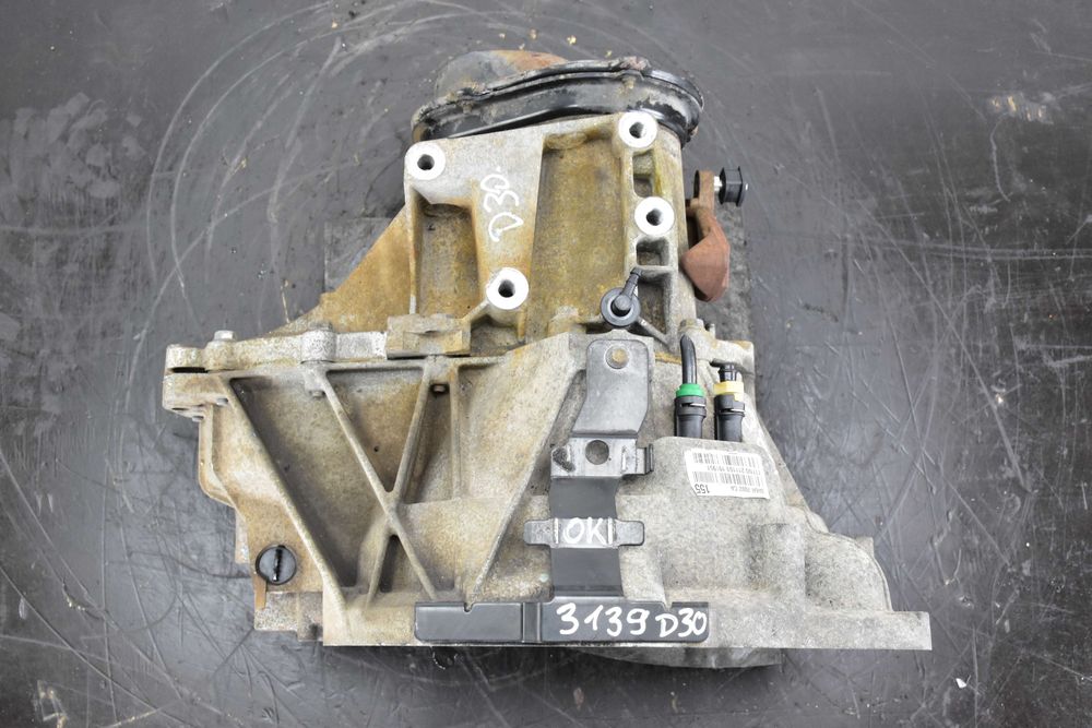 Skrzynia Biegów Manualna FORD FIESTA MK7 1.25 82KM 8A6R7002CA