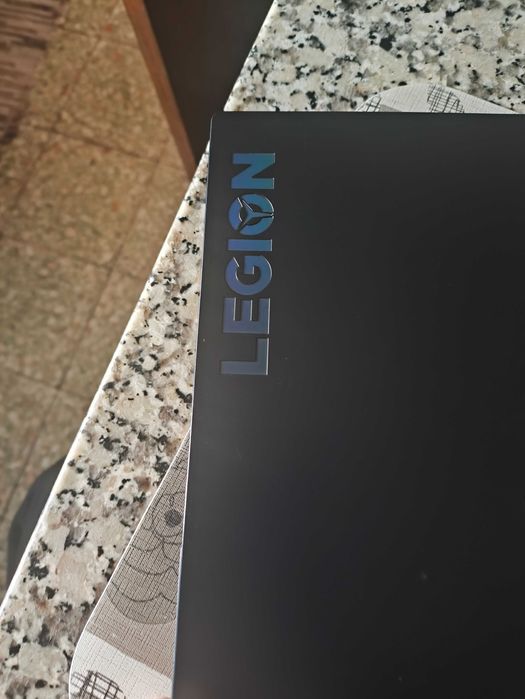 Portátil Gaming - Lenovo Legion 5 15ACH6H