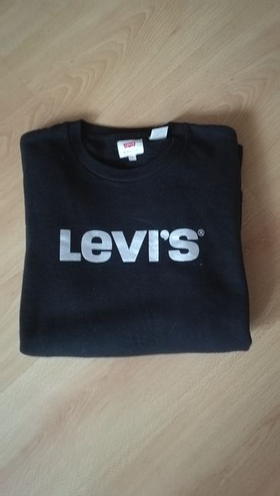 Czarna bluza Levis