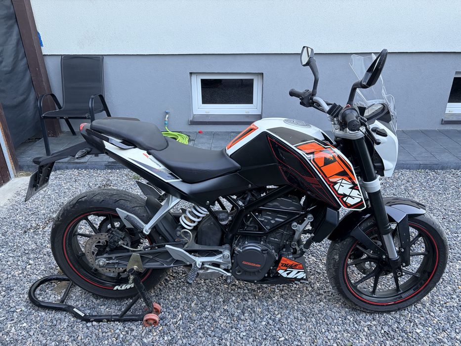 Sprzedam KTM Duke 125 2012r.