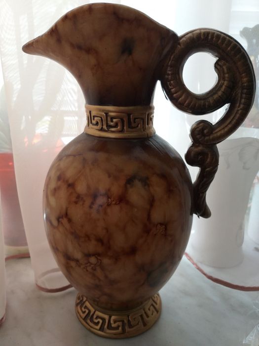 Графин под мрамор версаче