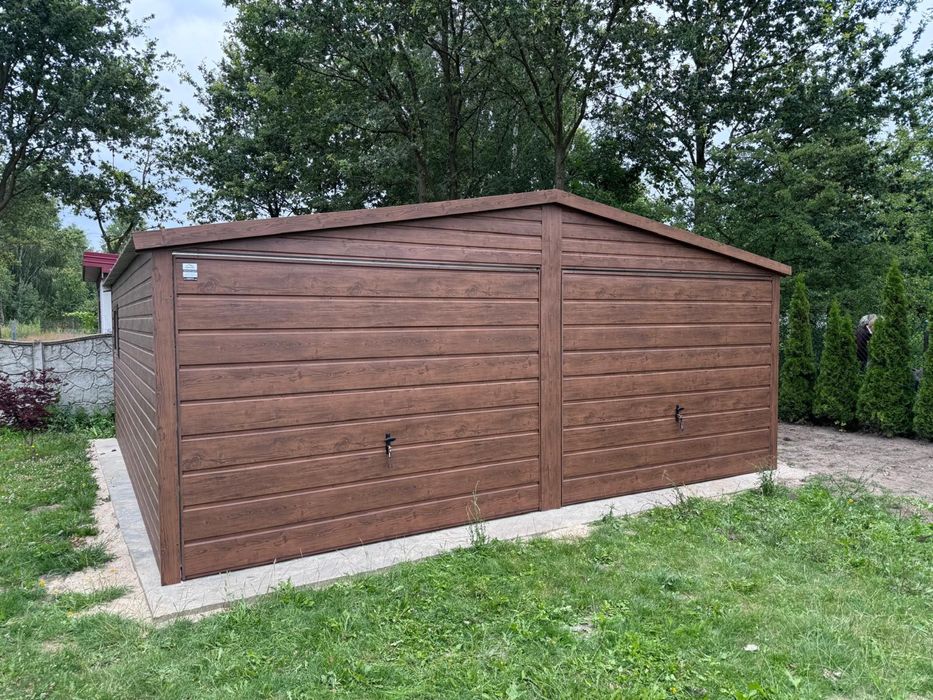 Garaż blaszany drewnopodobny 6x6
